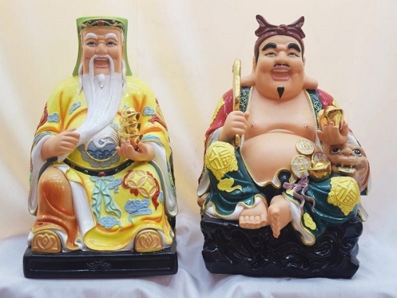 Đánh con số nào về giấc mơ thấy ông địa để khai vận tài lộc? 6 Nằm mơ thấy ông địa ngồi ăn cơm cùng gia đình